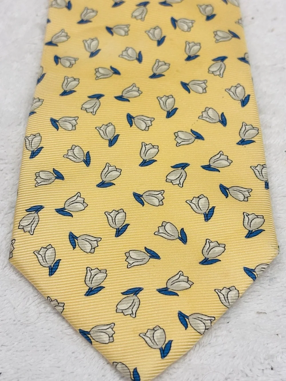 Brand New High Quality French Tie By Faconnable - Tie with Is 4 Inches